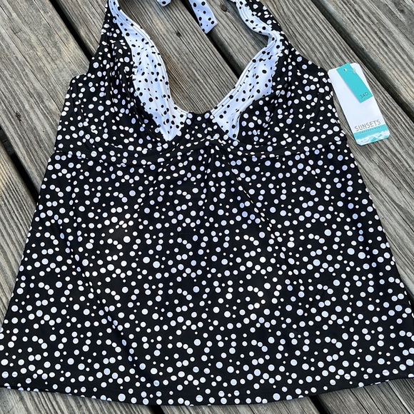 Sunsets Spot On Halter Underwire Tankini Top,34D,NWT - Picture 5 of 12